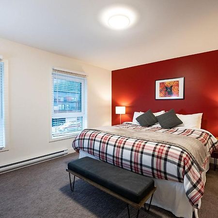 Alpine Escape By Revelstoke Vacations Διαμέρισμα Εξωτερικό φωτογραφία